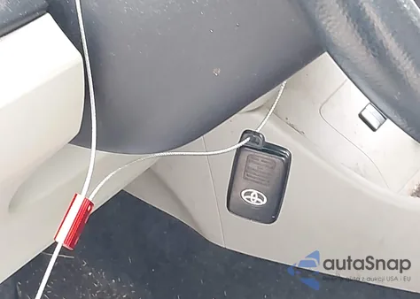 2014 Toyota Prius Four из США, поврежденный, VIN JTDKN3DU6E1735737